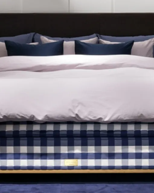 Letto con testiera Marquis di Hastens