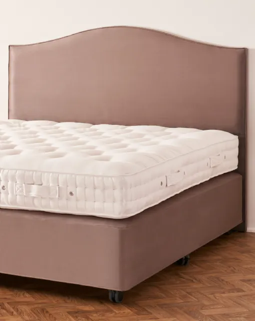 Letto in pelle Iris di Vispring