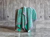 Plaid Fioriscuri di Midsummer Milano
