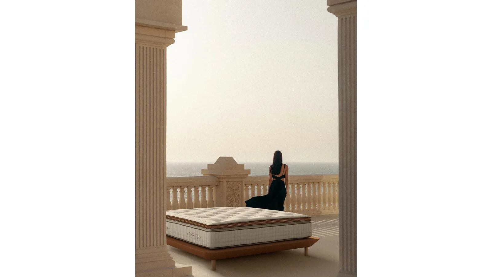 Letto sommier Bellini di Midsummer Milano