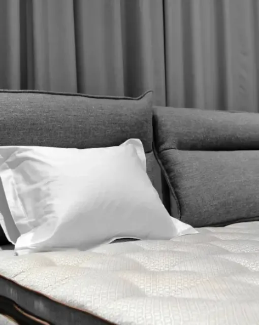 Letto con testiera Flex Soft di Duxiana