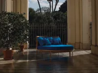 Letto rotondo di design Giotto in noce canaletto e paglia di Vienna di Midsummer Milano
