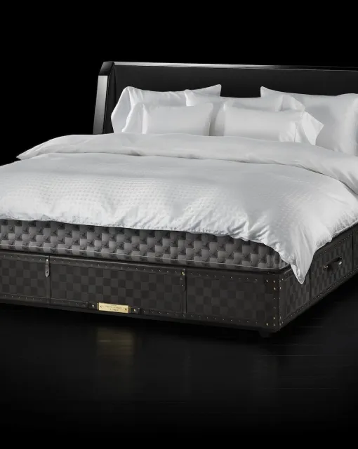 Letto in tessuto con testiera Grand Vividus Phantom Charcoal di Hastens