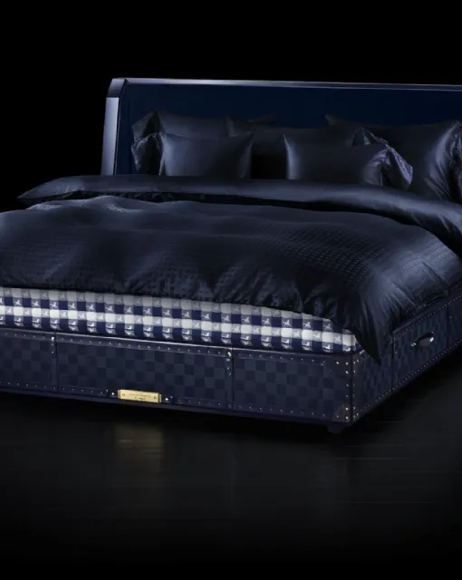 Letto in tessuto con testiera Grand Vividus Traditional Blue di Hastens