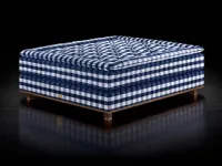 Letto sommier in tessuto Vividus di Hastens