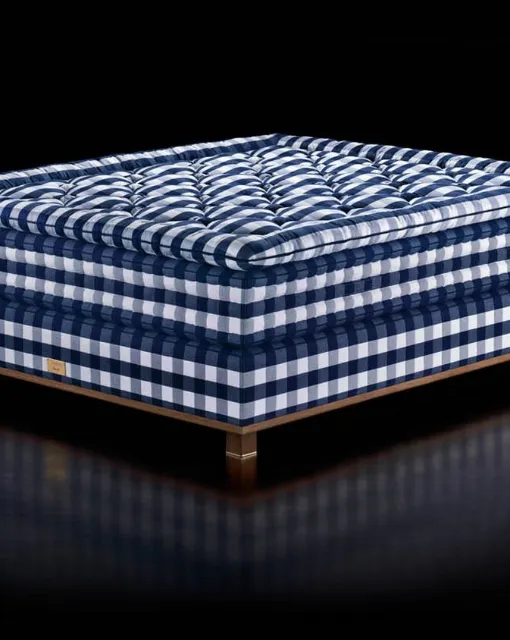 Letto sommier in tessuto Vividus di Hastens