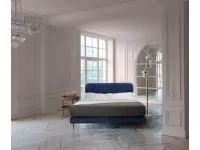 Letto in tessuto Tulipano di Midsummer Milano