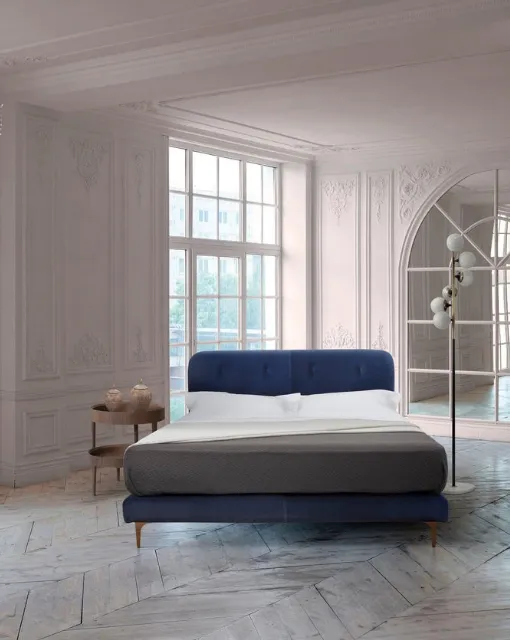 Letto in tessuto Tulipano di Midsummer Milano