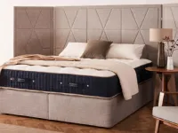 Letto con testiera Grand Berkeley di Vispring